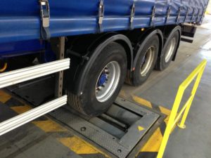 Trailer on workshop brake tester